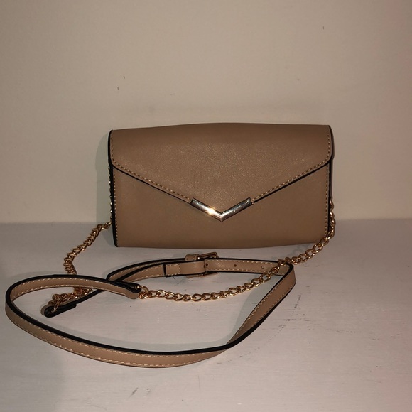 Urban Expressions Handbags - Nude clutch Urban Expressions Handbags - Nude clutch